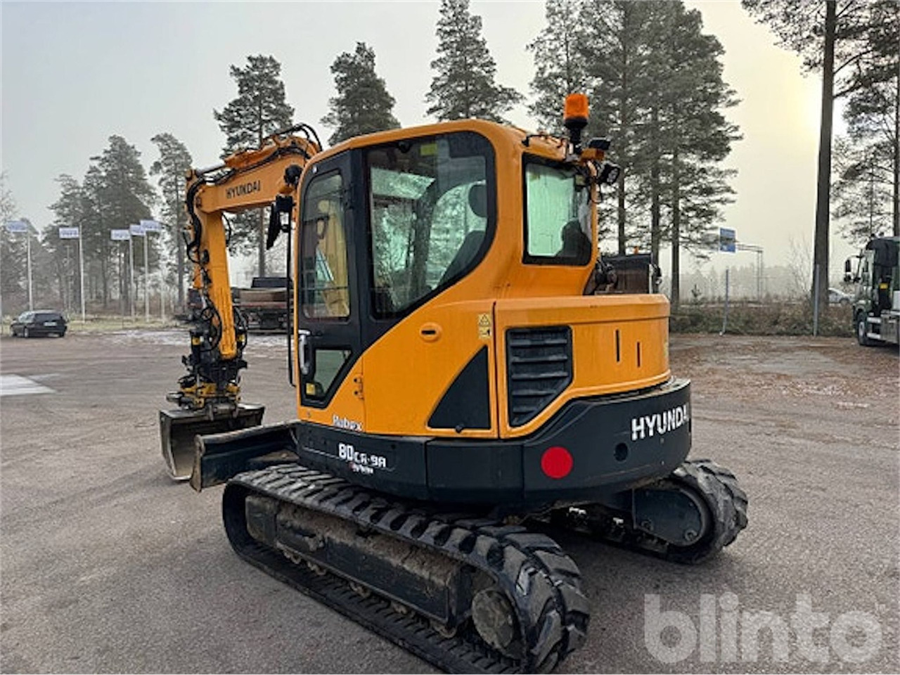 Hyundai Robex 80CR-9A - Excavadora de cadenas: foto 4 Hyundai Robex 80CR-9A - Excavadora de cadenas: foto 4