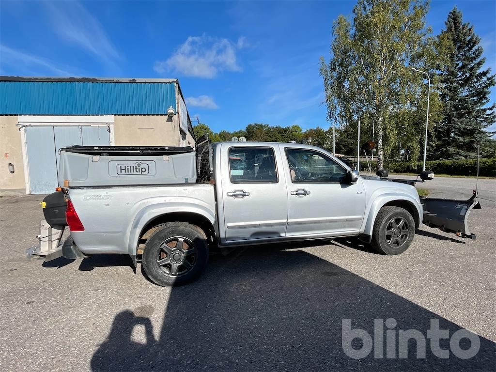 ISUZU CREW 3.0 AT med vikplog och sandspridare - Pick-up, Máquina quitanieve: foto 4 ISUZU CREW 3.0 AT med vikplog och sandspridare - Pick-up, Máquina quitanieve: foto 4