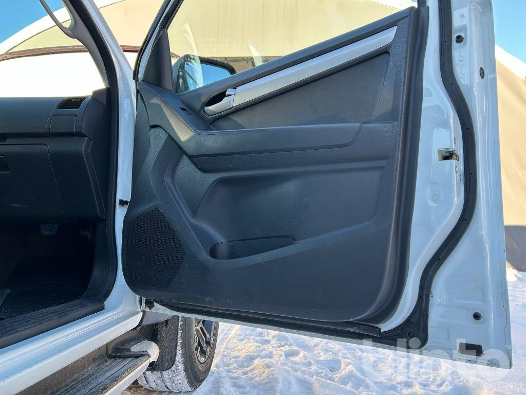 Pick-up ISUZU D-MAX: foto 34