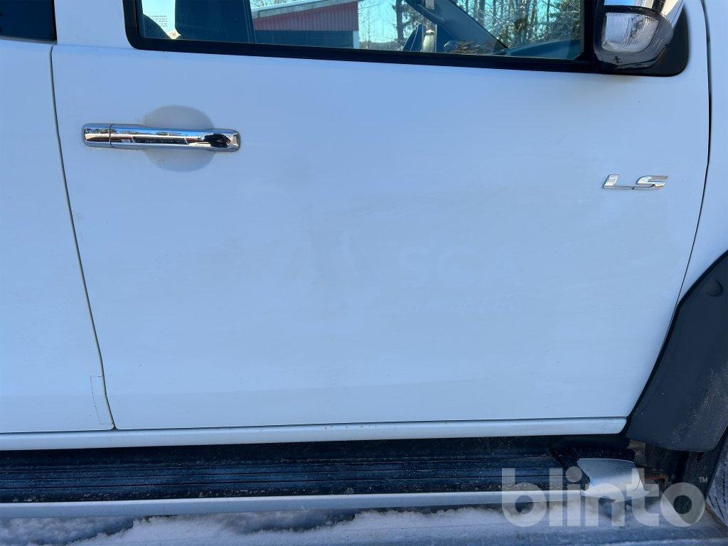 Pick-up ISUZU D-MAX: foto 13