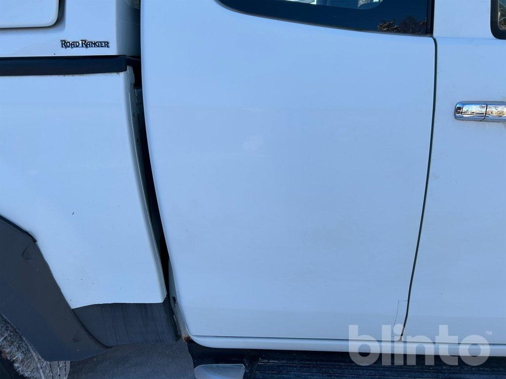 Pick-up ISUZU D-MAX: foto 14