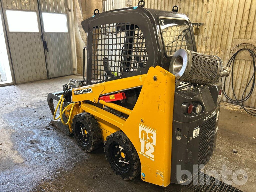 KATO IMER AS12 - Minicargadora: foto 5 KATO IMER AS12 - Minicargadora: foto 5