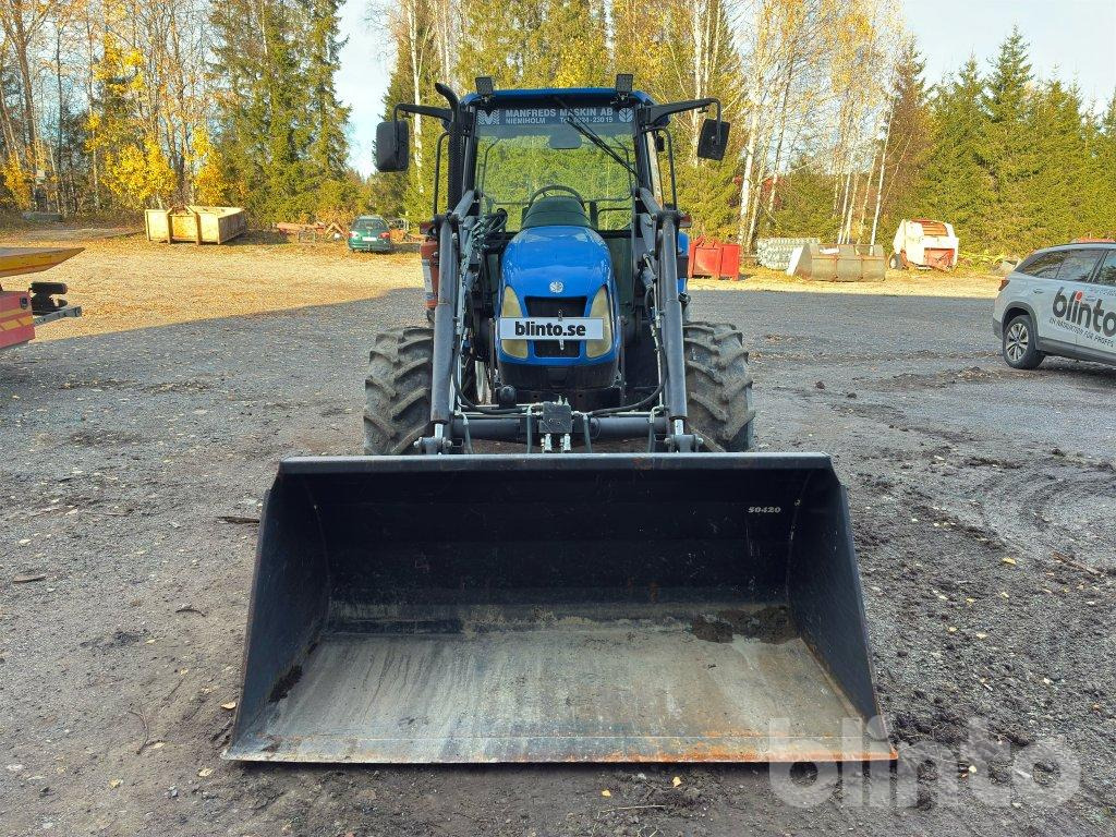 NEW HOLLAND TL70A 4WD - Tractor: foto 2 NEW HOLLAND TL70A 4WD - Tractor: foto 2