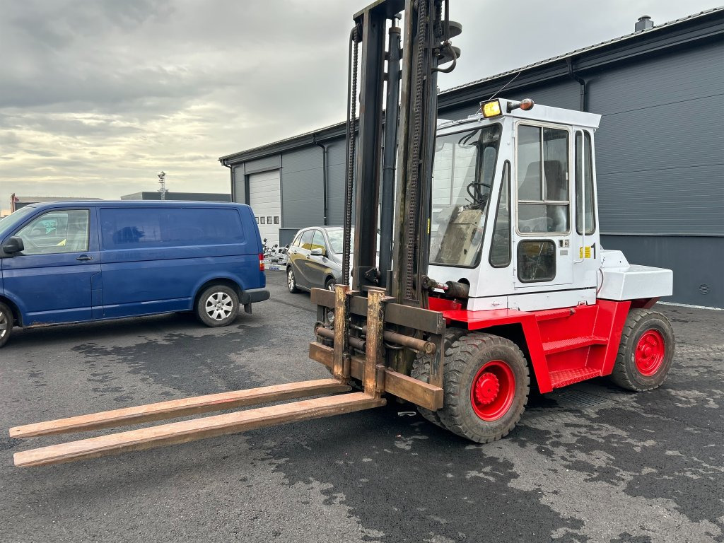 Nissan Df05 70U - Carretilla elevadora diésel: foto 1 Nissan Df05 70U - Carretilla elevadora diésel: foto 1