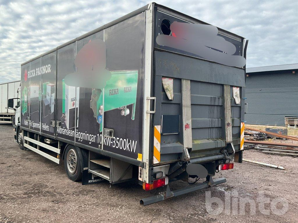 SCANIA P94DB4X2LB230 - Camión caja cerrada: foto 3 SCANIA P94DB4X2LB230 - Camión caja cerrada: foto 3