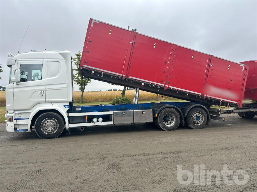 Camión volquete SCANIA R580LB6X2*4MNB  - Nybesiktigad: foto 10
