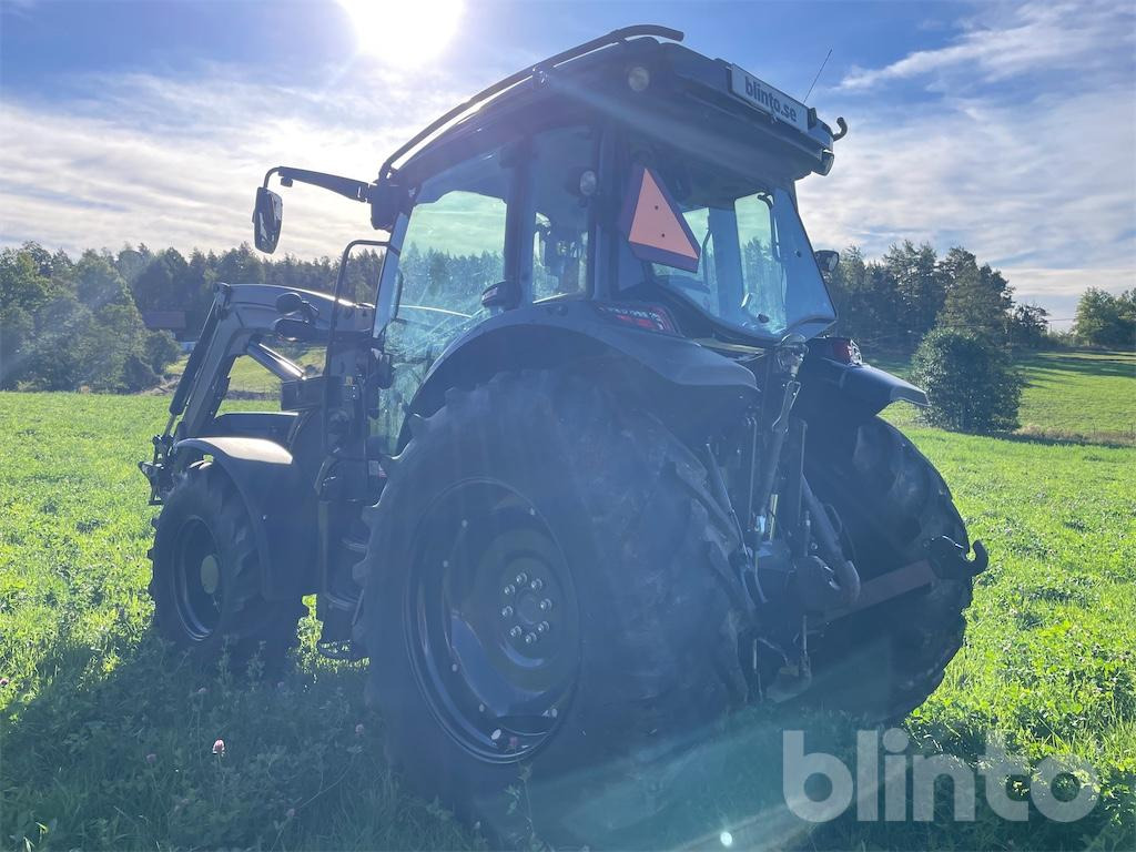 Skogsutrustad VALTRA A114 - Tractor forestal: foto 4 Skogsutrustad VALTRA A114 - Tractor forestal: foto 4