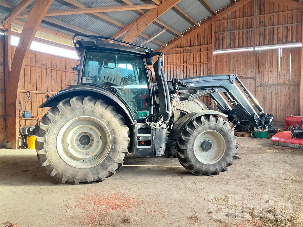 VALTRA N135 twintrack - Tractor: foto 1 VALTRA N135 twintrack - Tractor: foto 1