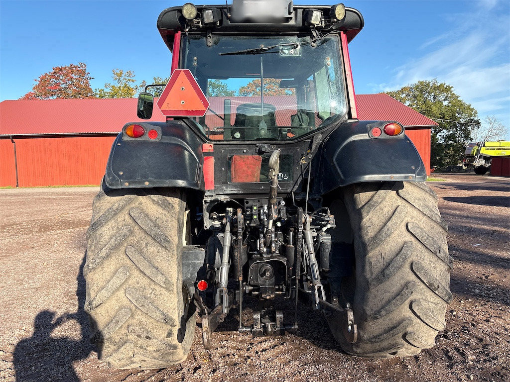 VALTRA T151E - Tractor: foto 4 VALTRA T151E - Tractor: foto 4