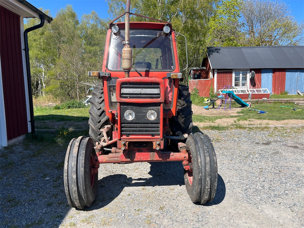 VOLVO BM 2200 - Tractor: foto 2 VOLVO BM 2200 - Tractor: foto 2