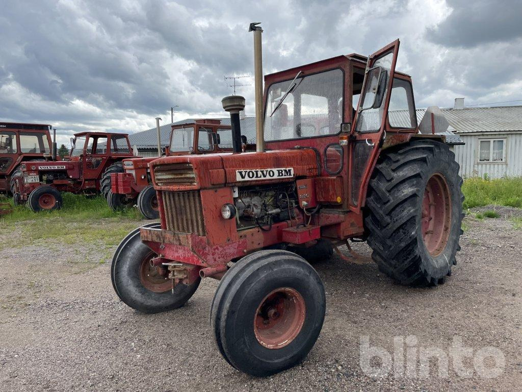 VOLVO-BM T 810 C - Tractor: foto 4 VOLVO-BM T 810 C - Tractor: foto 4