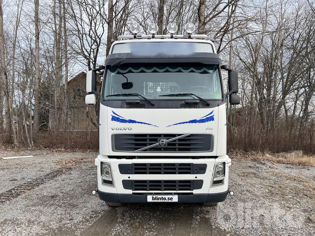VOLVO FH- 440 6*2 - Camión multibasculante: foto 2 VOLVO FH- 440 6*2 - Camión multibasculante: foto 2