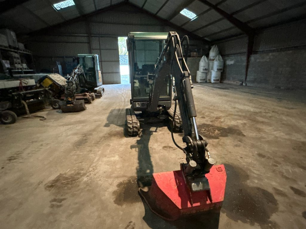 Volvo EC180c - Miniexcavadora: foto 3 Volvo EC180c - Miniexcavadora: foto 3