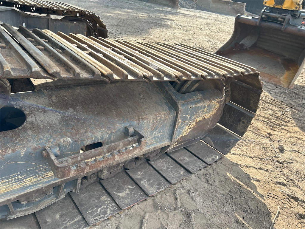 Excavadora de cadenas Volvo EC220 EL: foto 48