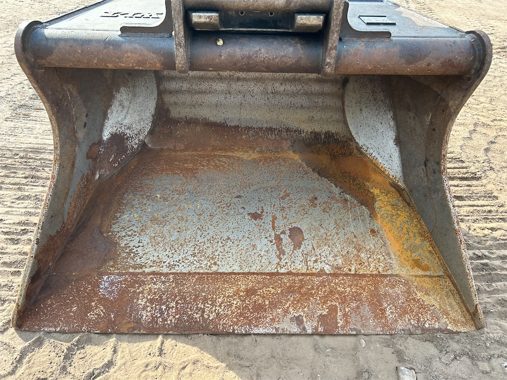 Excavadora de cadenas Volvo EC220 EL: foto 6
