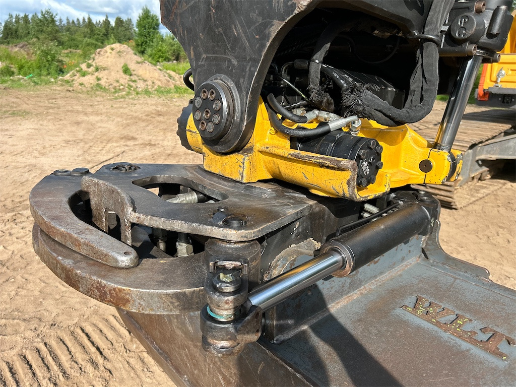 Excavadora de cadenas Volvo EC220 EL: foto 11