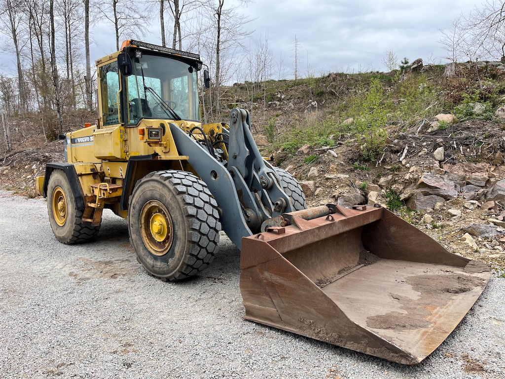 Volvo L90C - Cargadora de ruedas: foto 3 Volvo L90C - Cargadora de ruedas: foto 3