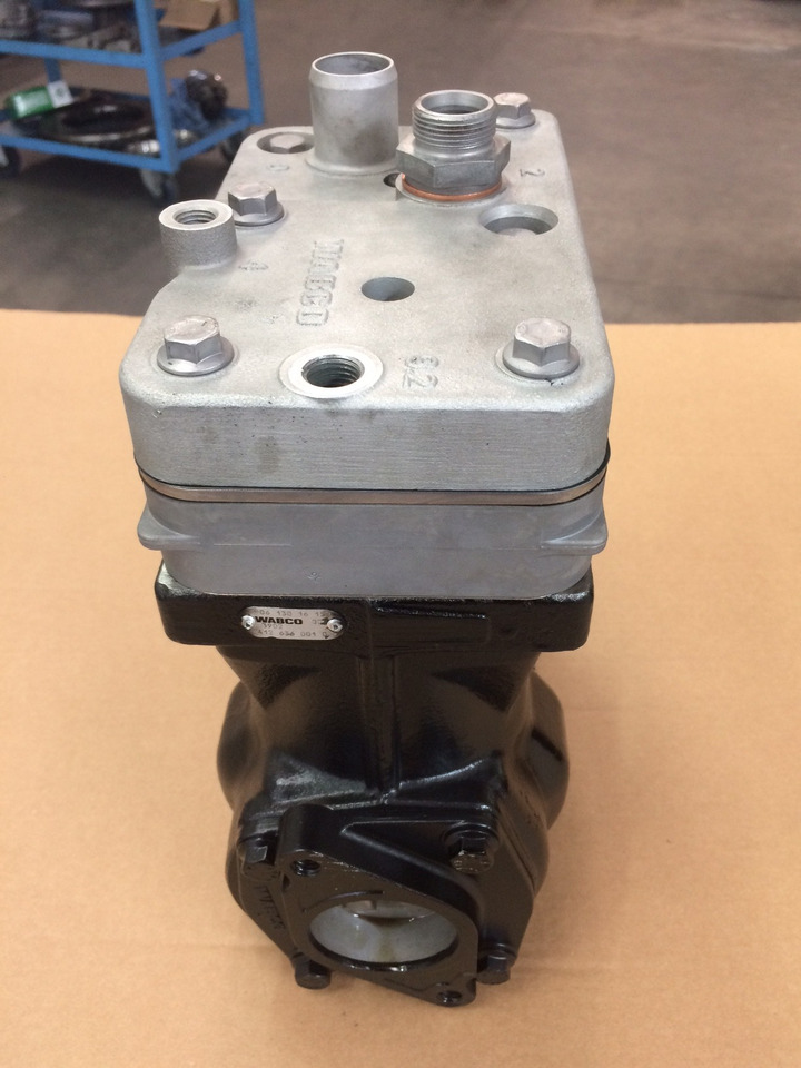 COMPRESSORE ARIA BICILINDRICO MOTORE MERCEDES OM906 - Compresor de aire: foto 3 COMPRESSORE ARIA BICILINDRICO MOTORE MERCEDES OM906 - Compresor de aire: foto 3