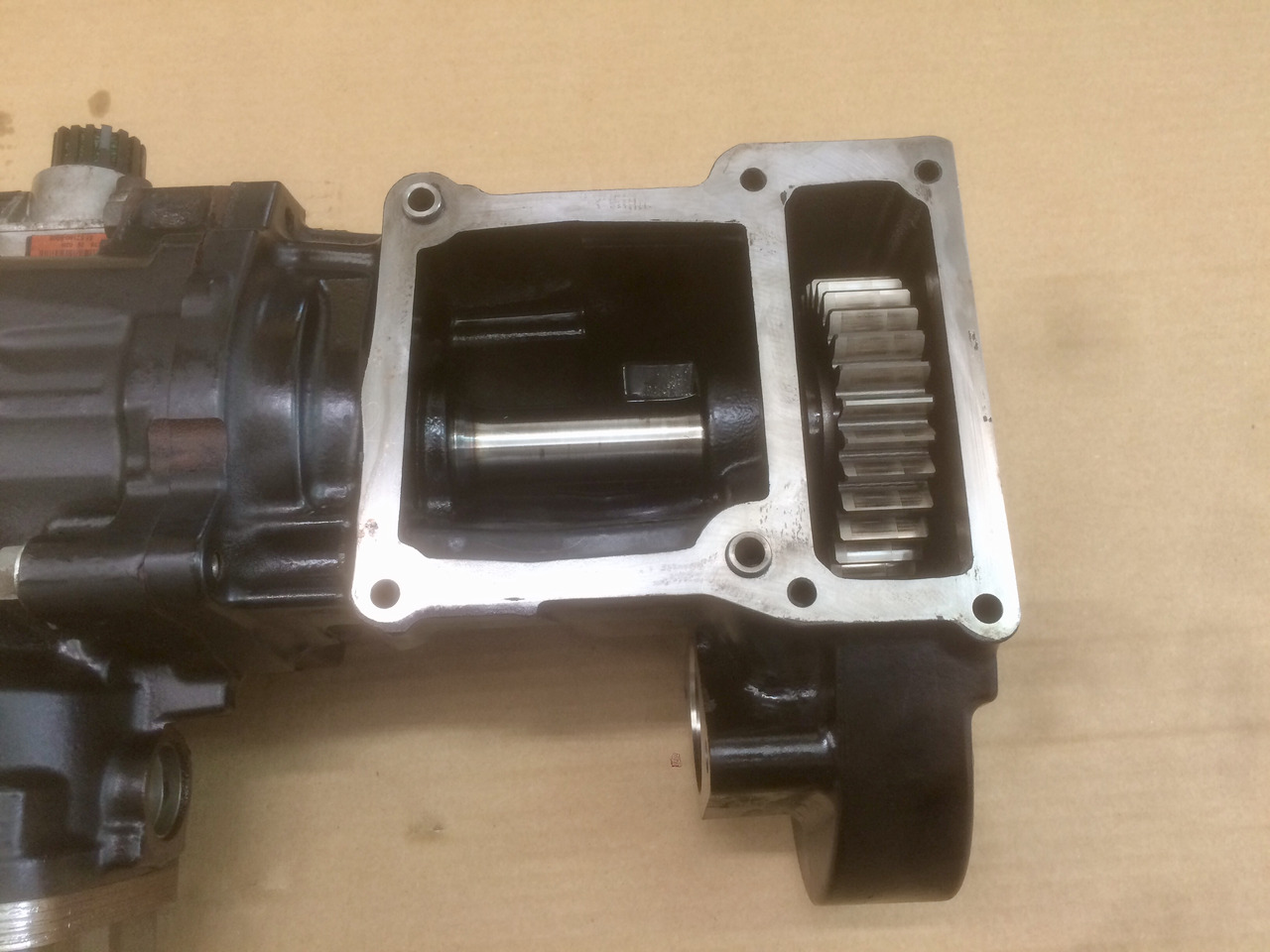 COMPRESSORE ARIA MONOCILINDRICO CON FRIZIONE MAN / KNORR - Compresor de aire: foto 5 COMPRESSORE ARIA MONOCILINDRICO CON FRIZIONE MAN / KNORR - Compresor de aire: foto 5