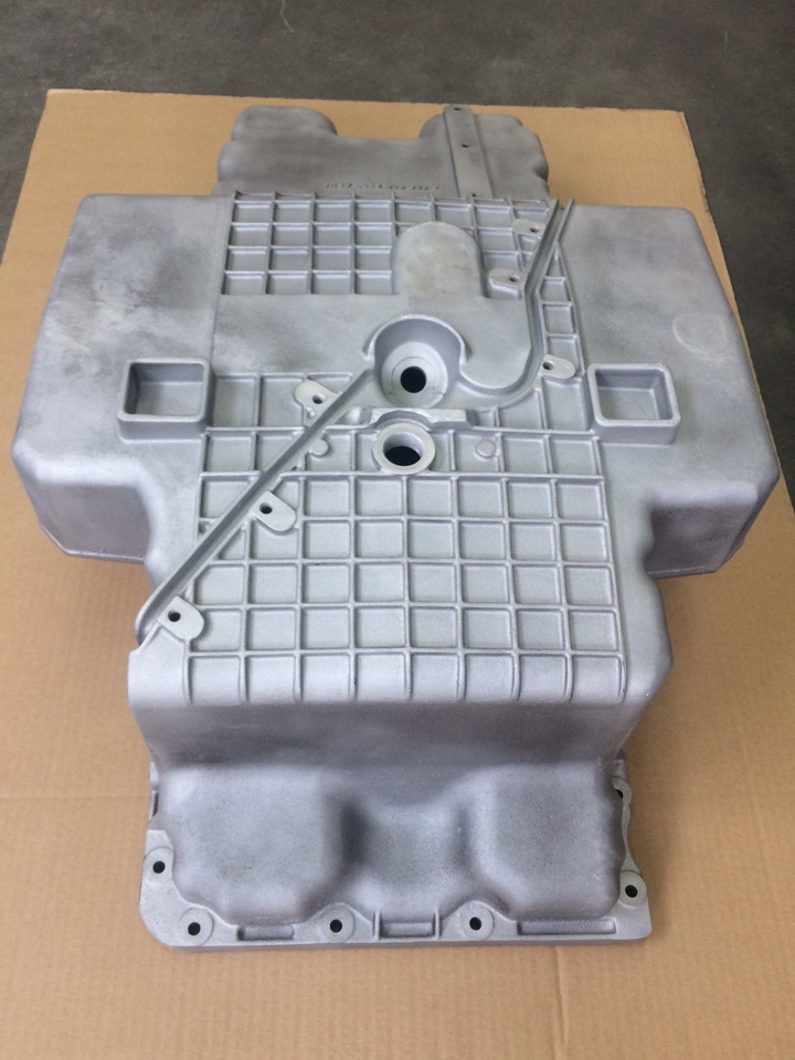 COPPA OLIO MERCEDES OM906 - VERSIONE BUS - A9060102713 - Cárter de aceite para Autobús: foto 4 COPPA OLIO MERCEDES OM906 - VERSIONE BUS - A9060102713 - Cárter de aceite para Autobús: foto 4