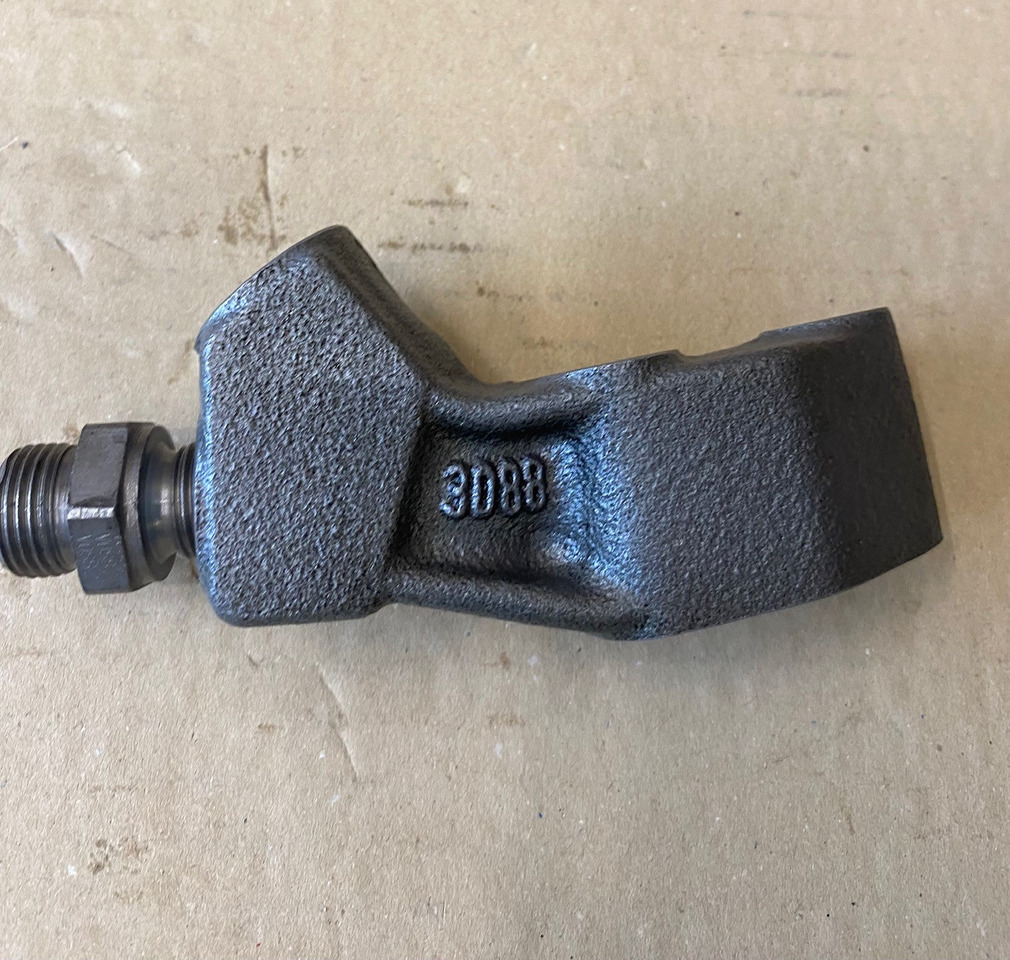 FLANGIA ENTRATA OLIO TURBO MAN 51057150104 - Motor y piezas para Camión: foto 3 FLANGIA ENTRATA OLIO TURBO MAN 51057150104 - Motor y piezas para Camión: foto 3