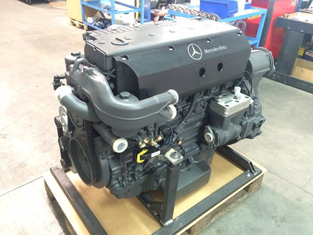 MOTORE COMPLETO MERCEDES OM906LA III/4 - Var. 906.961 BUS BMB - Motor para Autobús: foto 1 MOTORE COMPLETO MERCEDES OM906LA III/4 - Var. 906.961 BUS BMB - Motor para Autobús: foto 1
