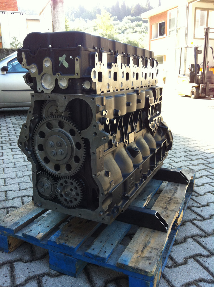 MOTORE MAN D2066LOH02 - Motor: foto 3 MOTORE MAN D2066LOH02 - Motor: foto 3