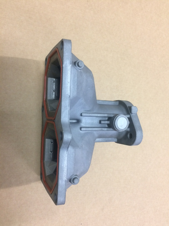 SARACINESCA EGR RIF. MAN 51081506101 - Motor y piezas para Camión: foto 4 SARACINESCA EGR RIF. MAN 51081506101 - Motor y piezas para Camión: foto 4