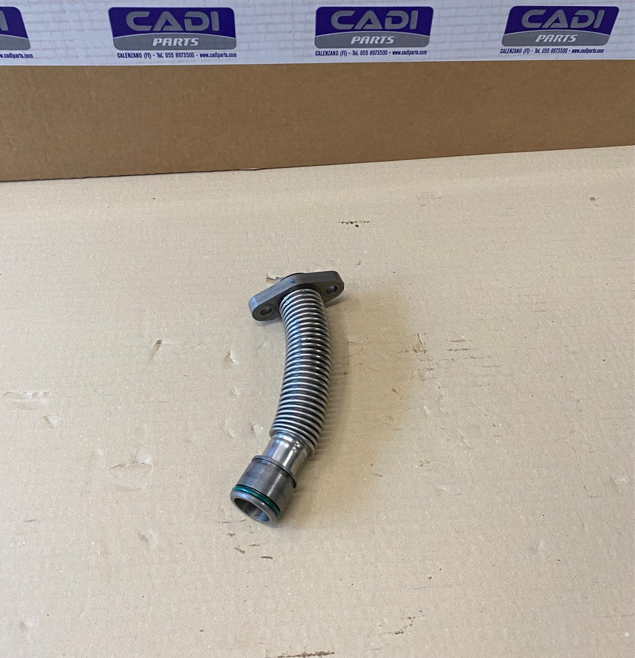 TUBO RITORNO OLIO MAN 51057035881 - Motor y piezas para Camión: foto 1 TUBO RITORNO OLIO MAN 51057035881 - Motor y piezas para Camión: foto 1