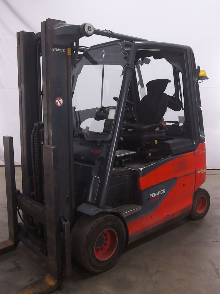 Linde E30HL-01/600 - Carretilla elevadora eléctrica: foto 5 Linde E30HL-01/600 - Carretilla elevadora eléctrica: foto 5