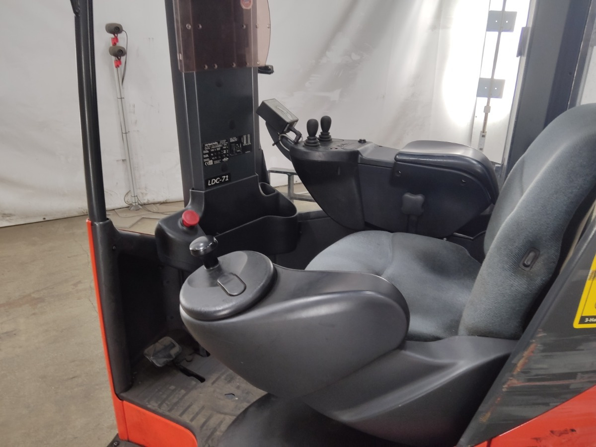 Linde R14X-03 - Retráctil: foto 3 Linde R14X-03 - Retráctil: foto 3