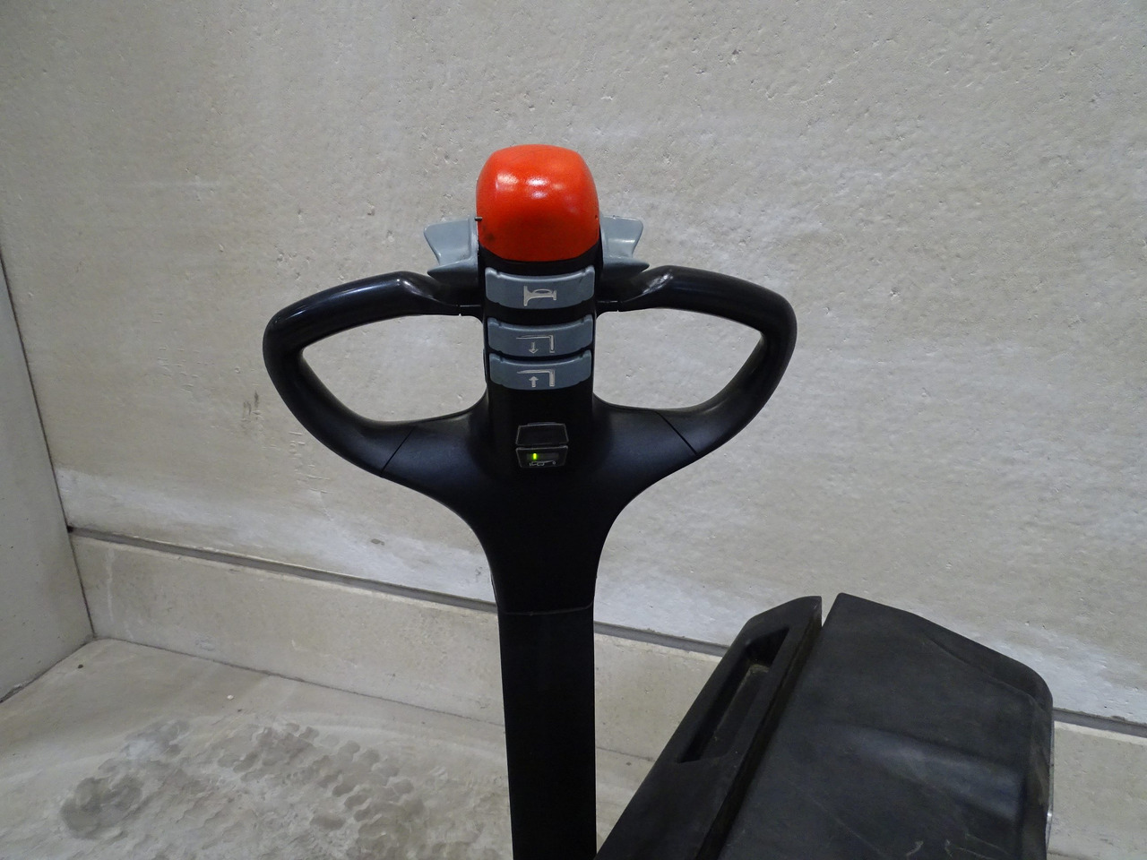 Still ECU16 - Transpaleta: foto 3 Still ECU16 - Transpaleta: foto 3