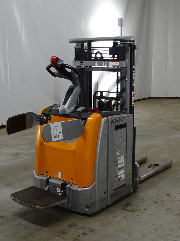 Still EXV-SF14 - Apilador: foto 2 Still EXV-SF14 - Apilador: foto 2