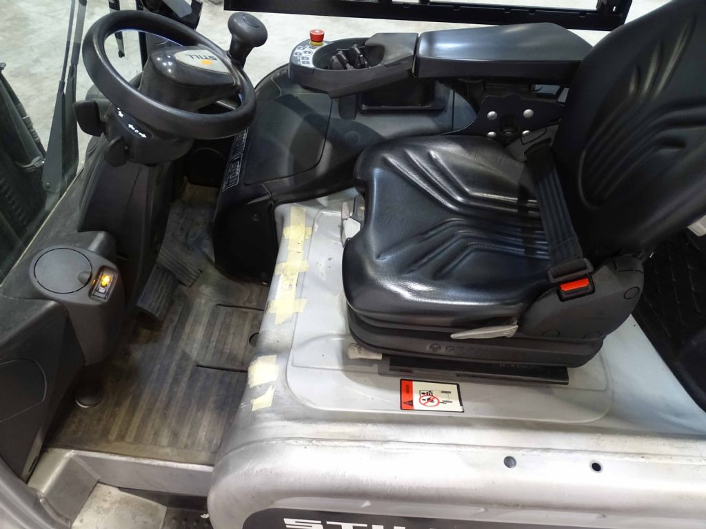 Carretilla elevadora eléctrica Still RX60-25: foto 9