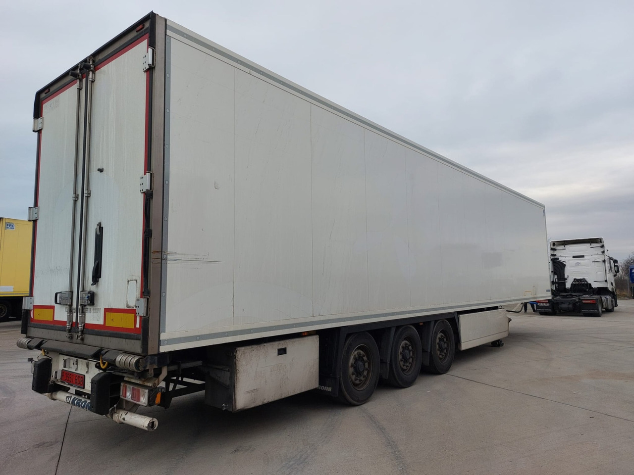 Krone SD - Semirremolque frigorífico: foto 4 Krone SD - Semirremolque frigorífico: foto 4