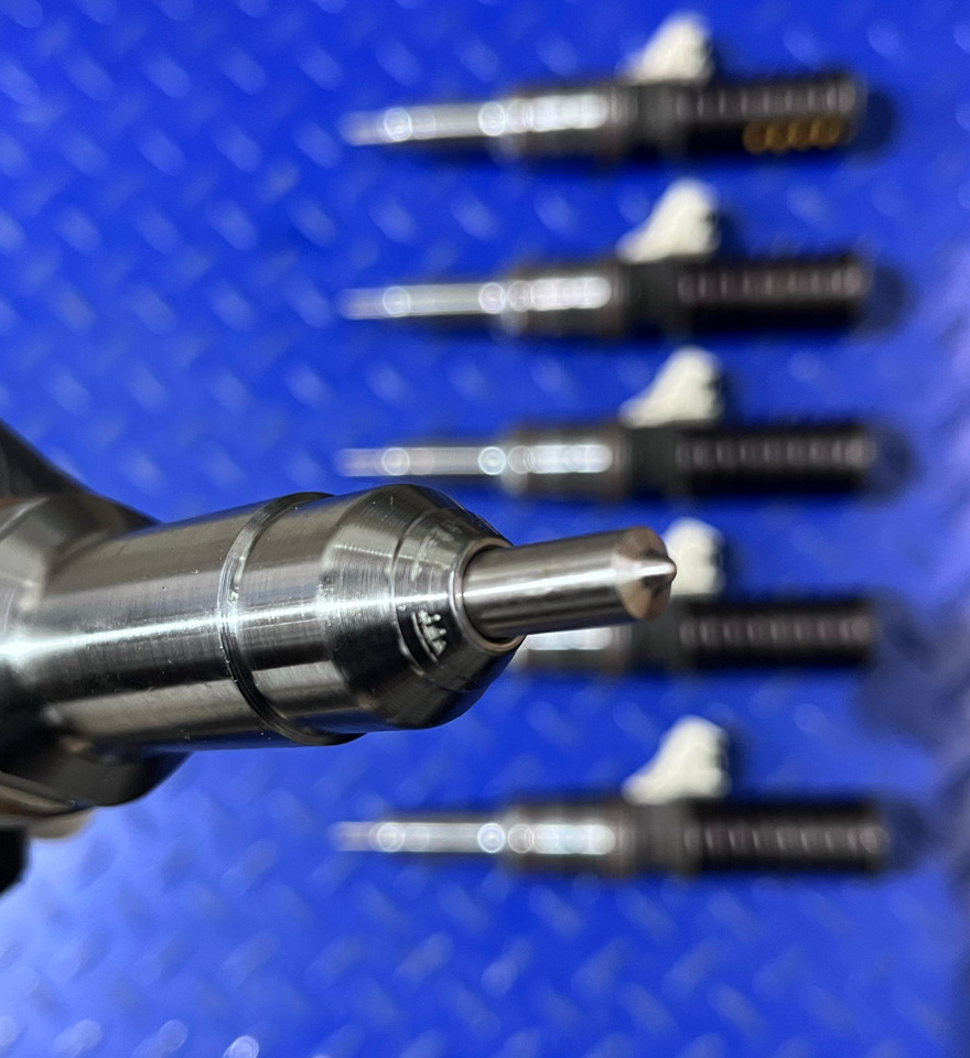 BOSCH Pump Nozzle Iveco 504287069 - Inyector: foto 3 BOSCH Pump Nozzle Iveco 504287069 - Inyector: foto 3