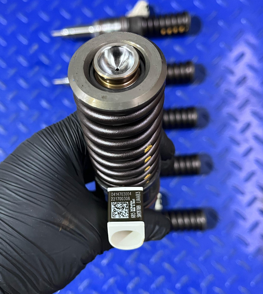 BOSCH Pump Nozzle Iveco 504287069 - Inyector: foto 4 BOSCH Pump Nozzle Iveco 504287069 - Inyector: foto 4