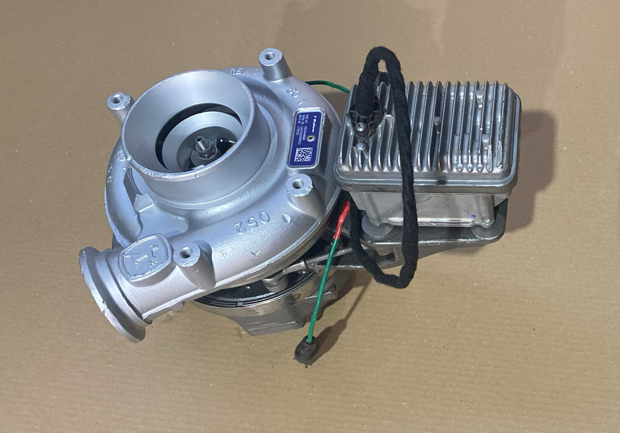 BorgWarner 179315/RE544868 JOHN DEERE - Turbocompresor para Tractor: foto 4 BorgWarner 179315/RE544868 JOHN DEERE - Turbocompresor para Tractor: foto 4