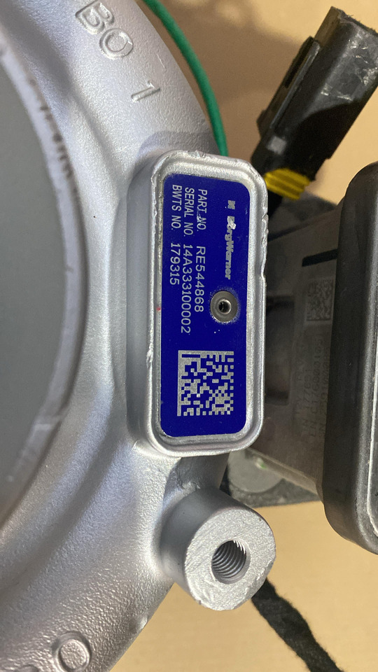 BorgWarner 179315/RE544868 JOHN DEERE - Turbocompresor para Tractor: foto 2 BorgWarner 179315/RE544868 JOHN DEERE - Turbocompresor para Tractor: foto 2