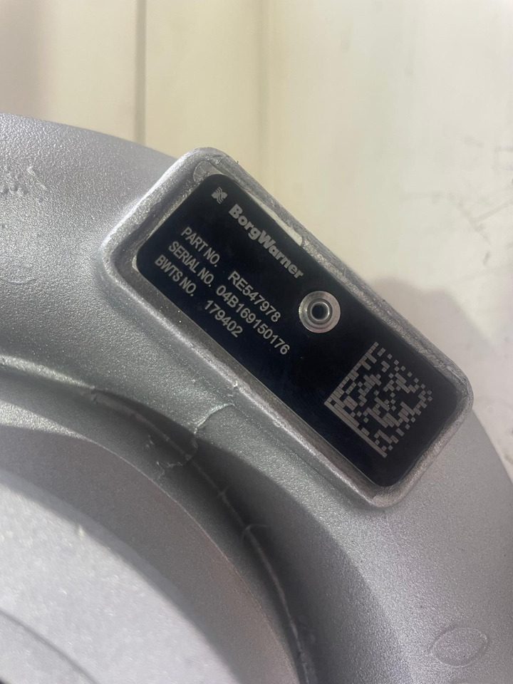 BorgWarner RE547978 - Turbocompresor para Tractor: foto 3 BorgWarner RE547978 - Turbocompresor para Tractor: foto 3
