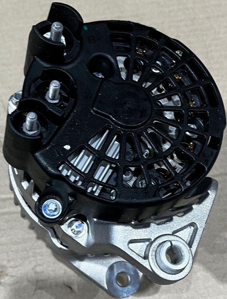 CATERPILLAR - Alternador para Maquinaria de construcción: foto 2 CATERPILLAR - Alternador para Maquinaria de construcción: foto 2