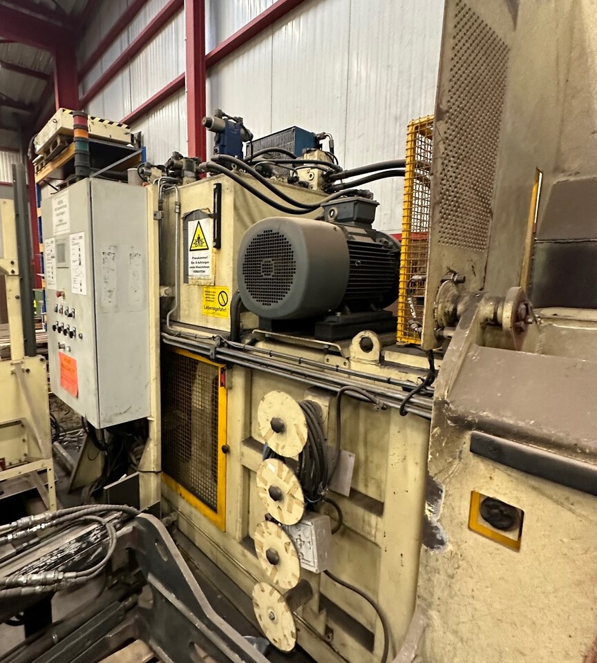 Herramienta/ Equipo Klanke S-45 HKV Karton Plastic Press: foto 9