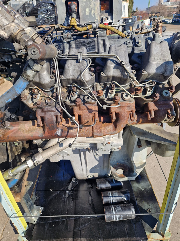 Liebherr V8 - Motor: foto 5 Liebherr V8 - Motor: foto 5