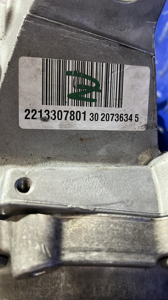 MERCEDES-BENZ Front differential A2213307801 - Diferencial: foto 5 MERCEDES-BENZ Front differential A2213307801 - Diferencial: foto 5