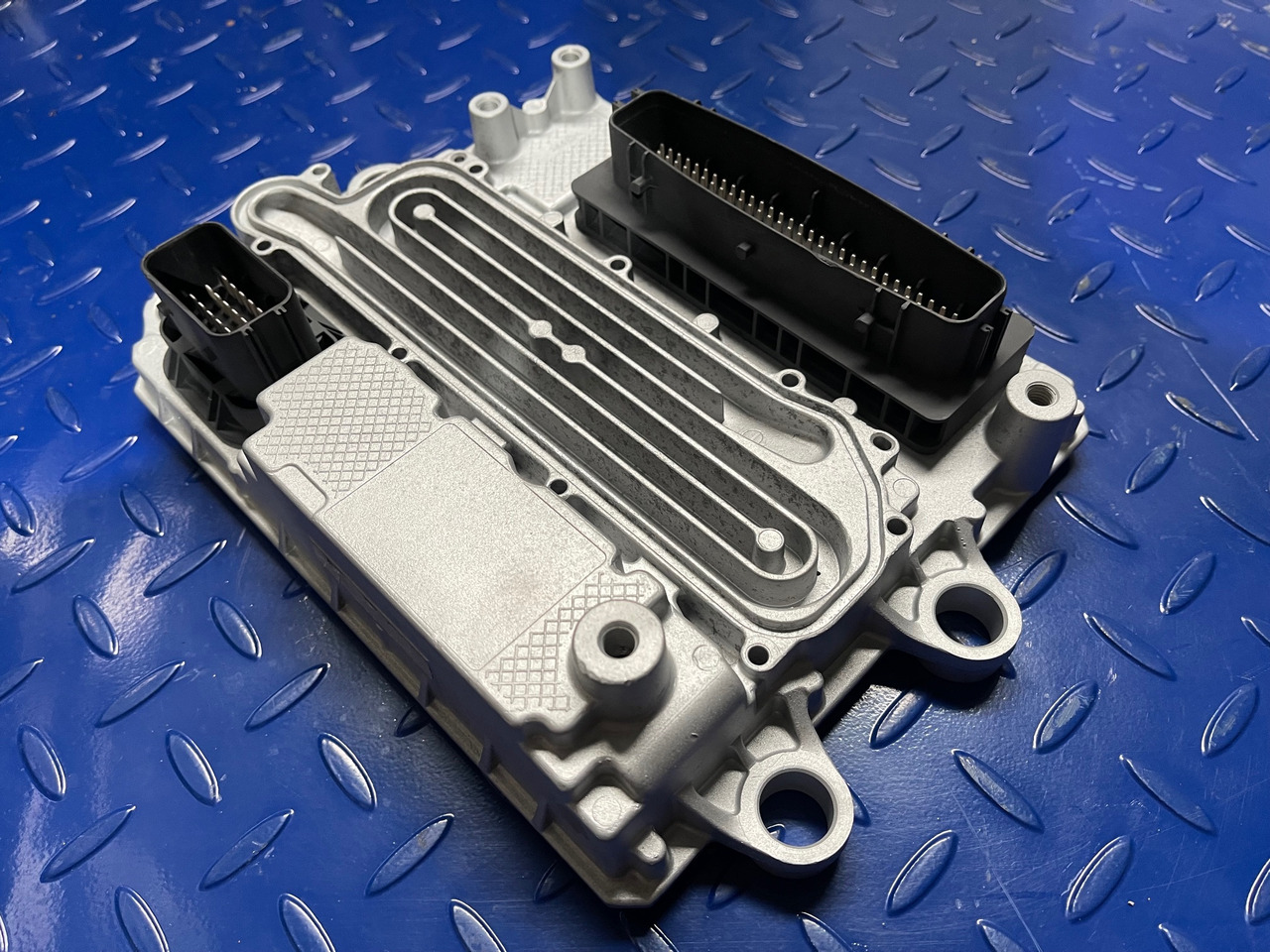 Mercedes Actros Atego MCM2.1 A0014466435 Reconditioned - Unidad de control para Camión: foto 2 Mercedes Actros Atego MCM2.1 A0014466435 Reconditioned - Unidad de control para Camión: foto 2