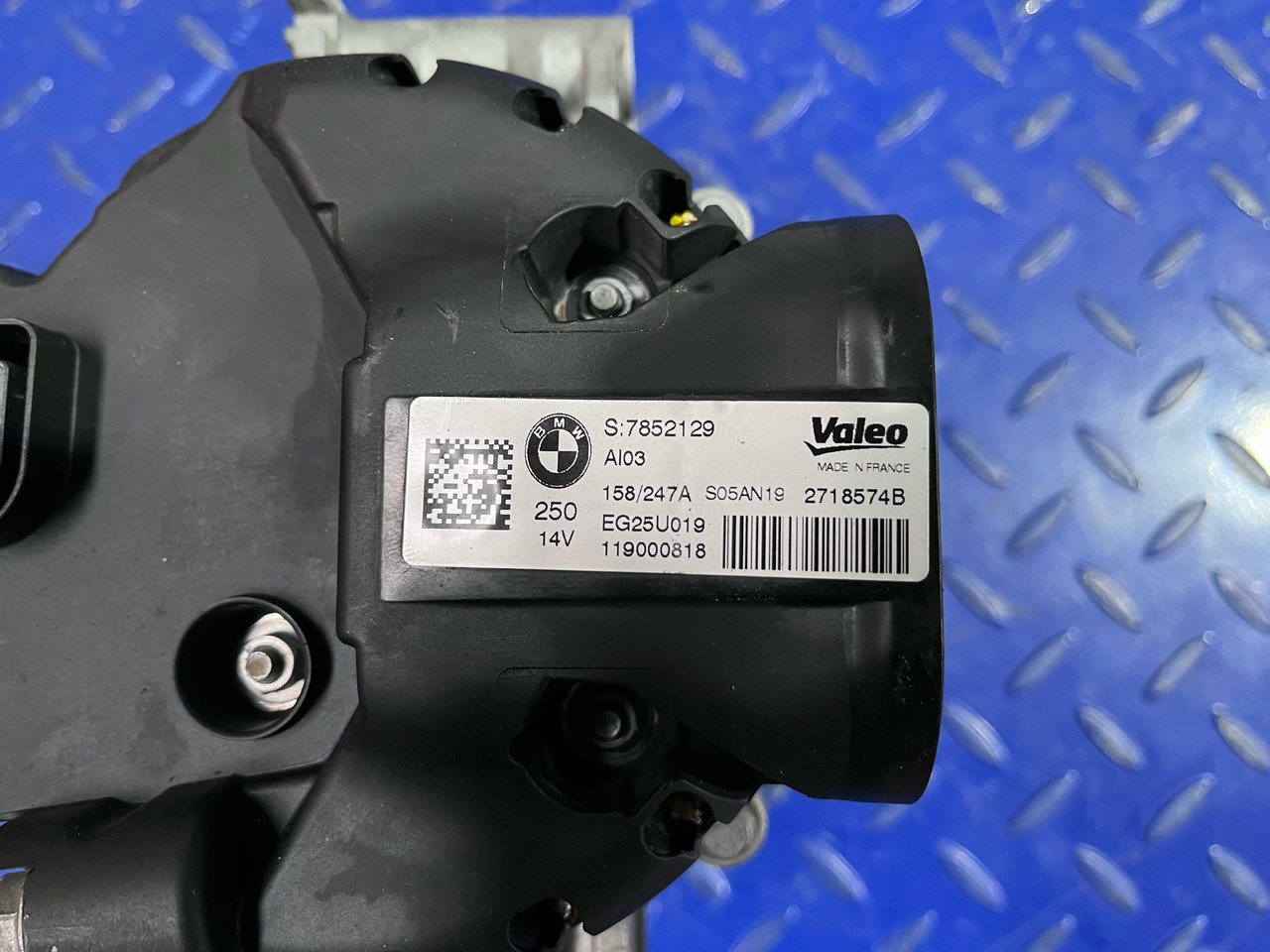 Valeo BMW 7852129 - Alternador: foto 4 Valeo BMW 7852129 - Alternador: foto 4