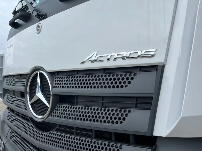 Cabeza tractora nuevo Mercedes-Benz Actros 3340 S 6x4 Tractor Head: foto 15
