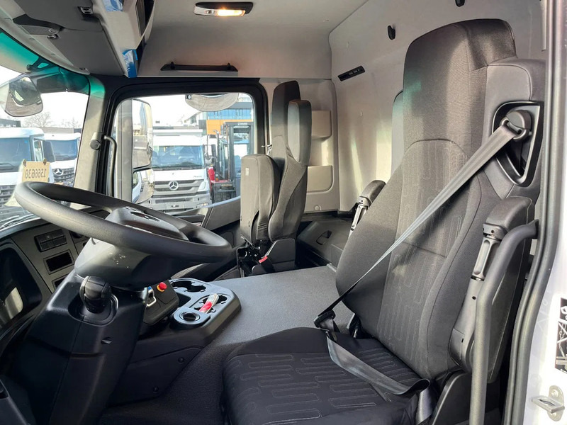 Leasing de Mercedes-Benz Arocs 3340 A 6x6 Cargo Truck Mercedes-Benz Arocs 3340 A 6x6 Cargo Truck: foto 13