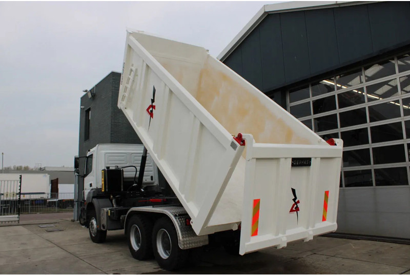 Leasing de Mercedes-Benz Axor 3344 K 6x4 Tipper Truck Mercedes-Benz Axor 3344 K 6x4 Tipper Truck: foto 9 Leasing de Mercedes-Benz Axor 3344 K 6x4 Tipper Truck Mercedes-Benz Axor 3344 K 6x4 Tipper Truck: foto 9
