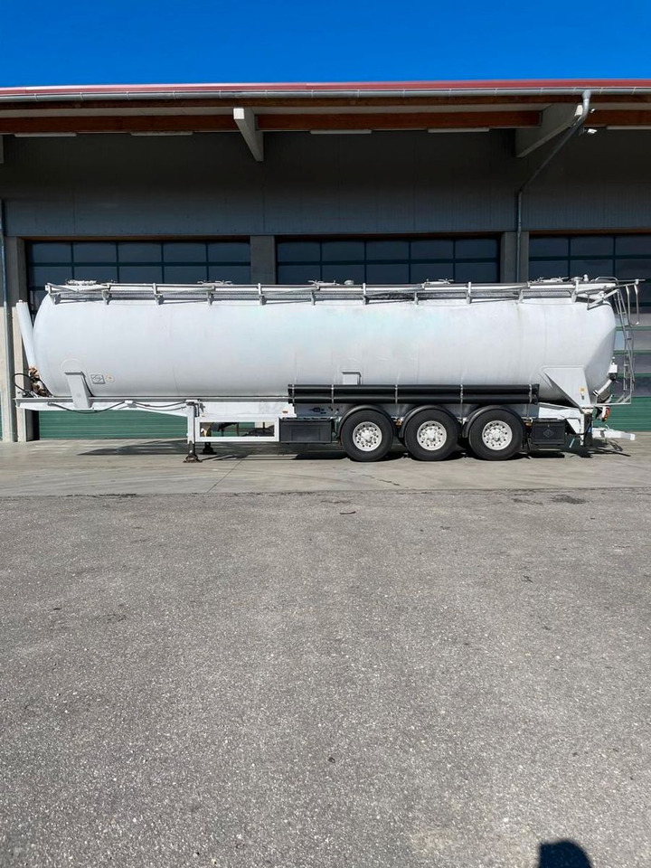 Feldbinder KIP 60 3 - Semirremolque silo: foto 1 Feldbinder KIP 60 3 - Semirremolque silo: foto 1